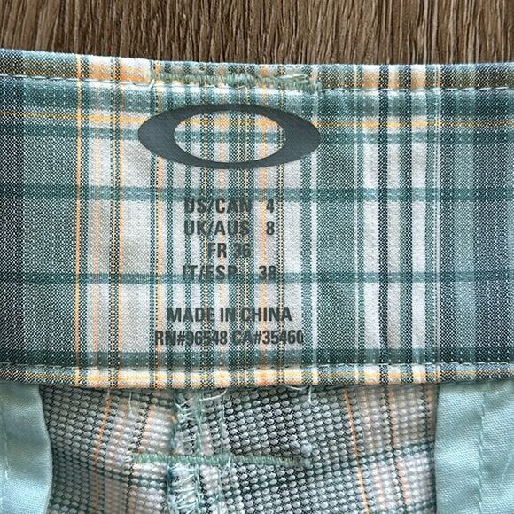 Oakley Back Nine Golf Shorts - Picture 4 of 5